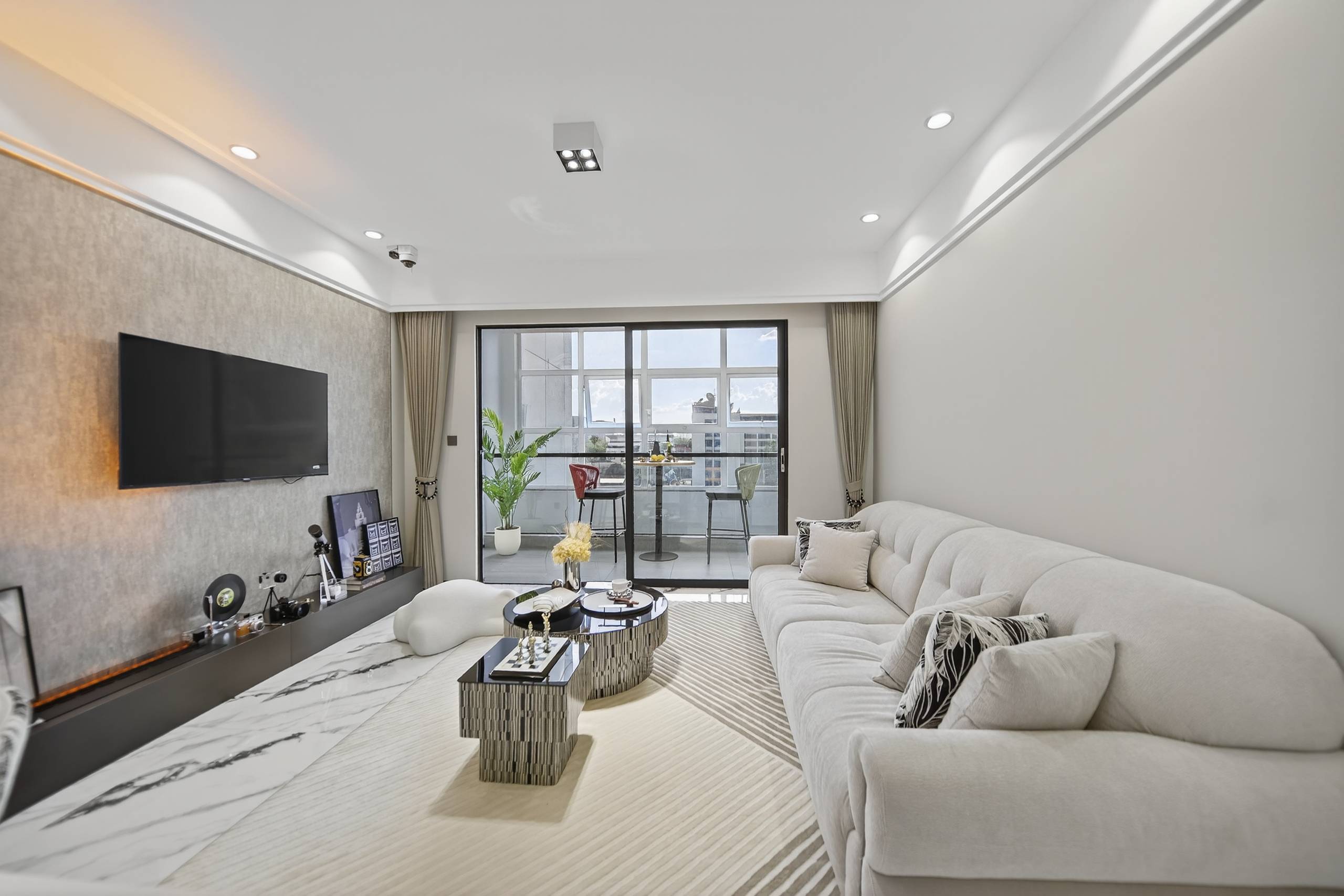 Golden Mansion 1,2,3 Bedroom